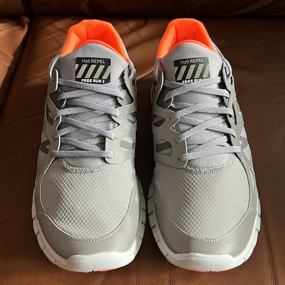 Men’s Nike Free Run+ Shield Gray/Orange Size 12 Dead Stock - Picture 5 of 13